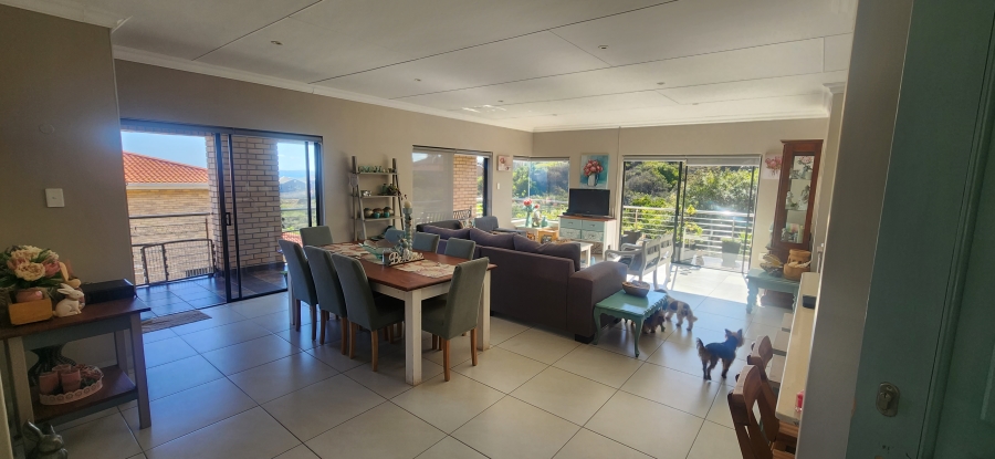 6 Bedroom Property for Sale in Dana Bay Western Cape